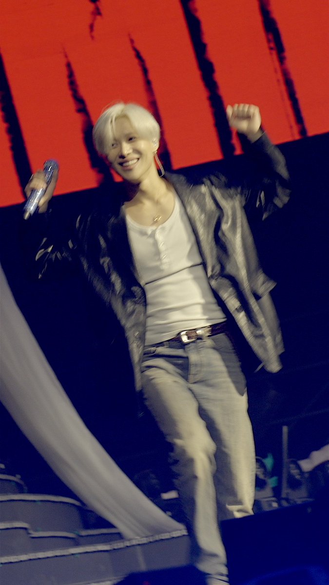 <LiMiNaL> SEOUL behind 📽 #TAEMIN #태민 #TAEMIN_LiMiNaL #TAEMINWORLDTOUR #TAEMINTOUR