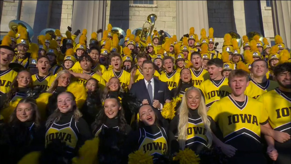 “Is this heaven?” “No, it’s Iowa.” HAWKEYE COUNTRY, WE’RE HERE 🖤💛