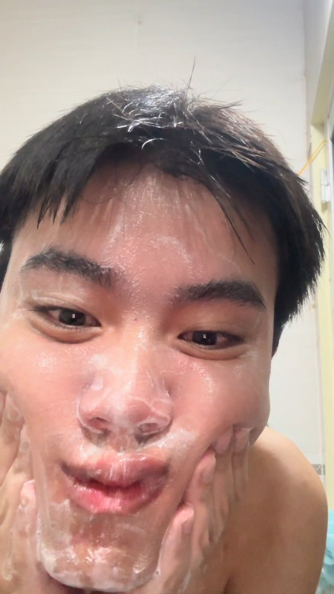 Vlog 04: Bị dí🧟