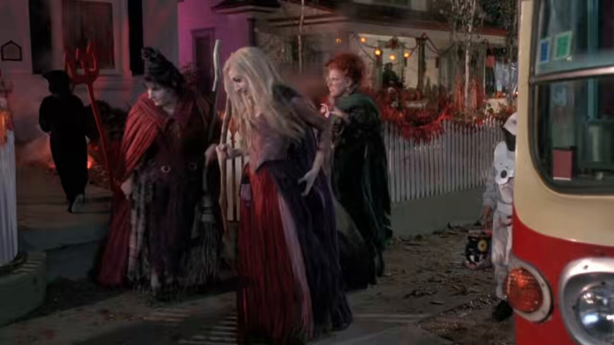 Hocus Pocus is the funniest movie ever due to this scene alone