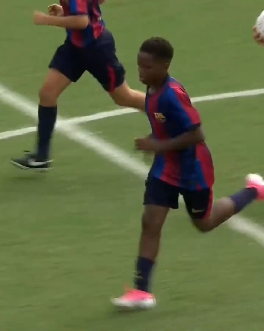 𝗗𝗘𝗦𝗧𝗜𝗡𝗬. 🤩 LALIGAFCFUTURES | FC Barcelona - Masia