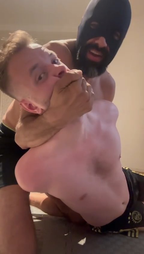 LOOK AT YOURSELF! #master #suffocation #breathcontrol #BOSS #alpha #twink #manhandled #goodboy #humilliation #jobber #domination #bondage