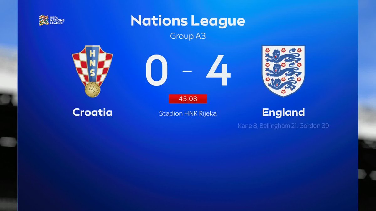 Saka adds a fourth for England before half-time! 🦁