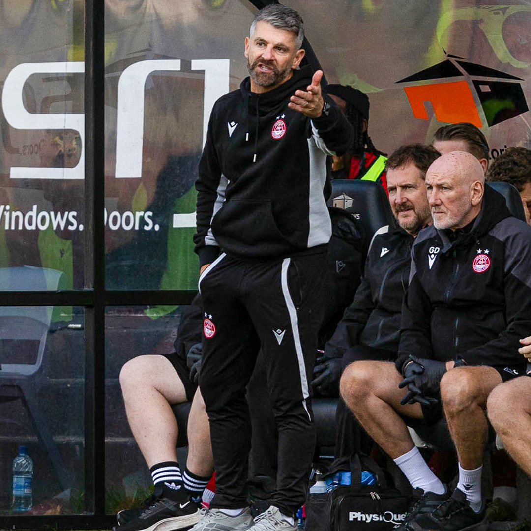 Stephen Robinson’s reaction and all the goals from today’s game against Dunfermline Athletic 📺