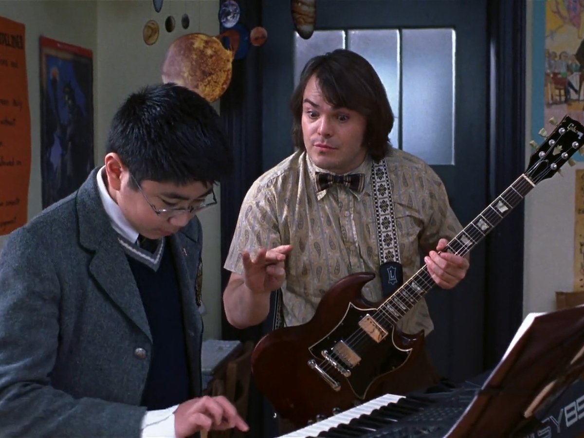 Rock 101 is officially in session. 🎸 Film: SCHOOL OF ROCK (2003)