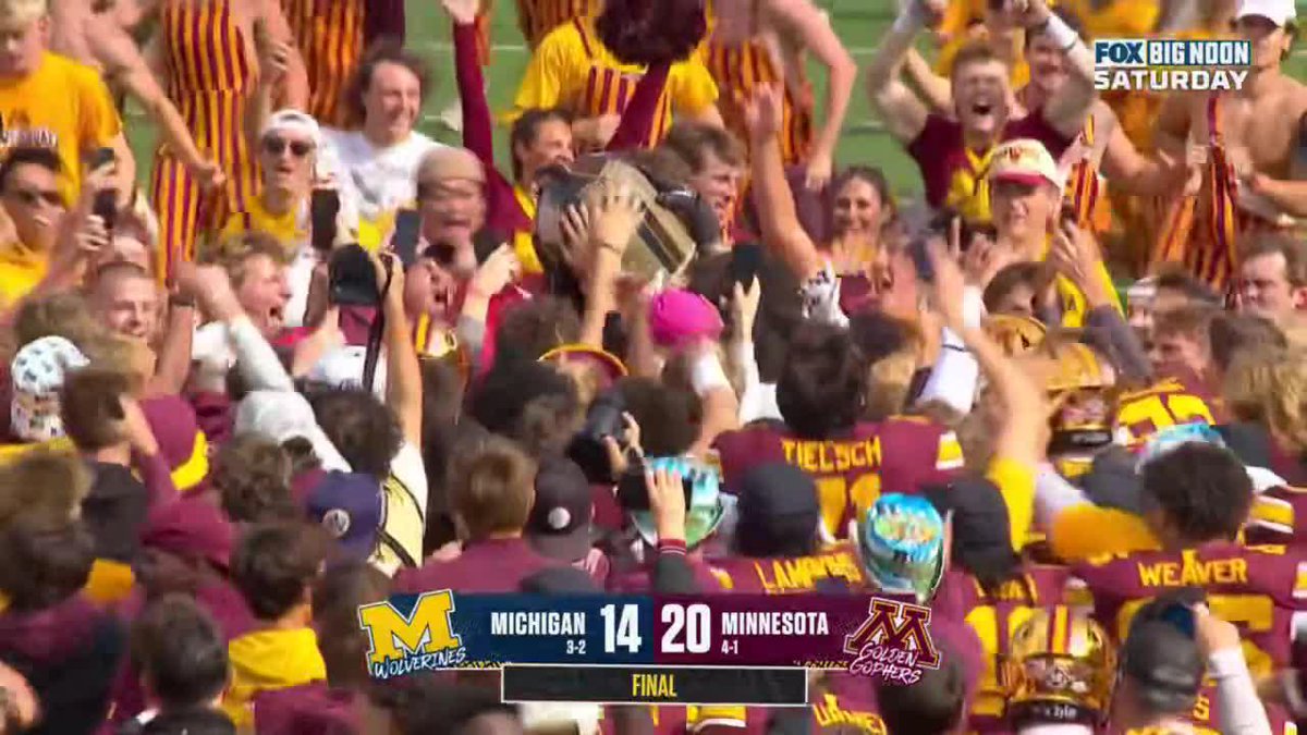 The Little Brown Jug is back in Minnesota ‼️🏆 Minnesota Football beats Michigan in Minneapolis for the first time since 1977 🤩
