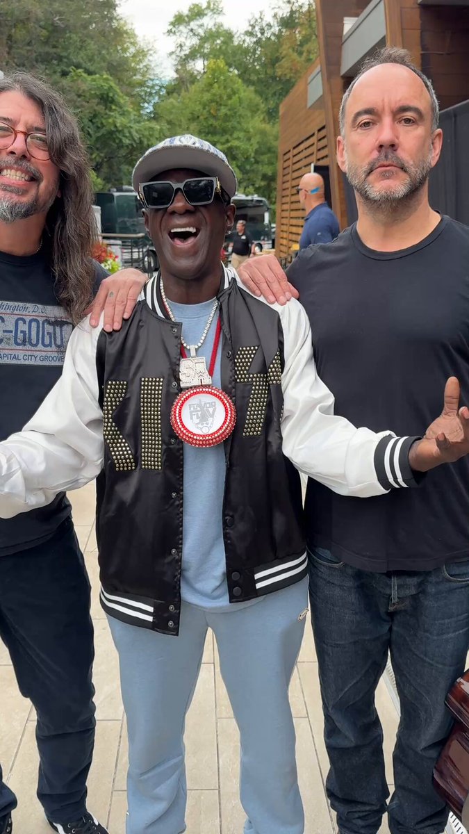 New super group,,, FLAVOR DAVES,!! Foo Fighters Dave Matthews Band