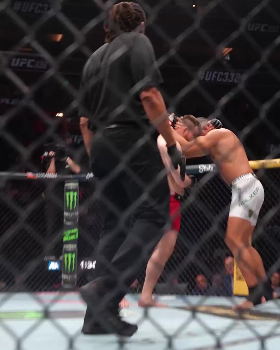 Allow him to reintroduce himself 😤 Johnny Walker makes his heavyweight debut with a brutal finish in RD1! [ #UFC332 | LIVE NOW on @ParamountPlus and CBS ]