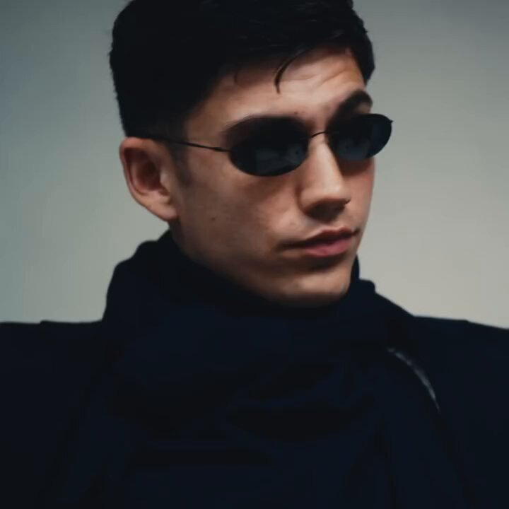 i started watching war on hbo and i have a new man (i have known of his existence for half an hour)