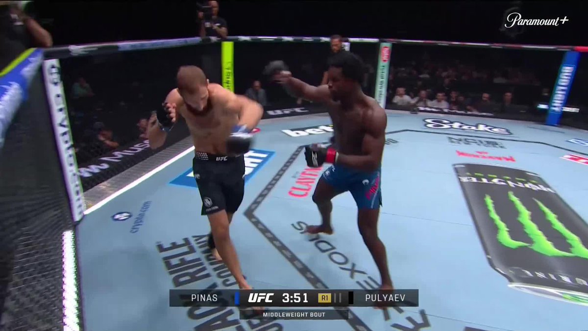 ONE AND DONE DAMIAN PINAS HAS SERIOUS POWER 💥 📺 #UFC332 on Paramount+