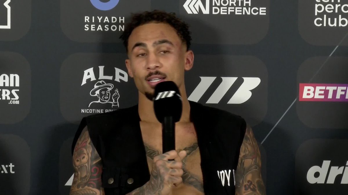 Ben Whittaker and Andy Lee now arrive for their post-fight presser 🗣️ Watch: