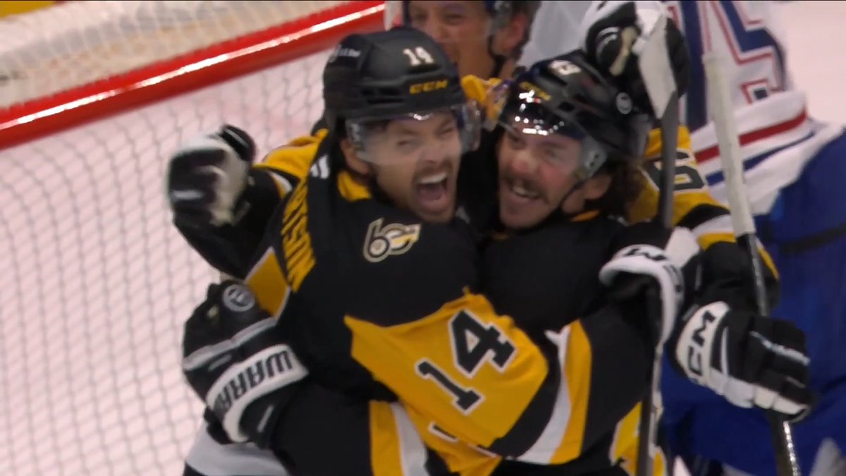 Stick taps for Sammy's first as a 🐧