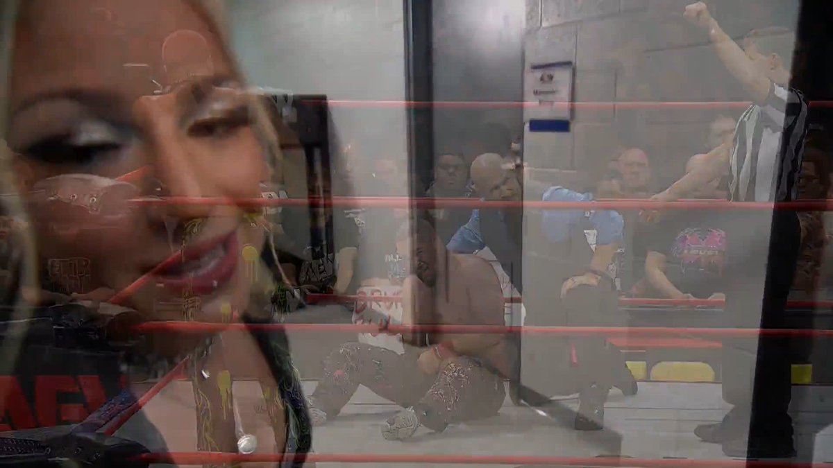 "Mercedeeeessssss, come say hi to Thekla!" Thekla テクラ went looking for Big D Moné, but the AEW Women's World Champion was the one who found The Toxic Spider! Watch #AEWCollision LIVE COAST-TO-COAST on TNT & HBO Max