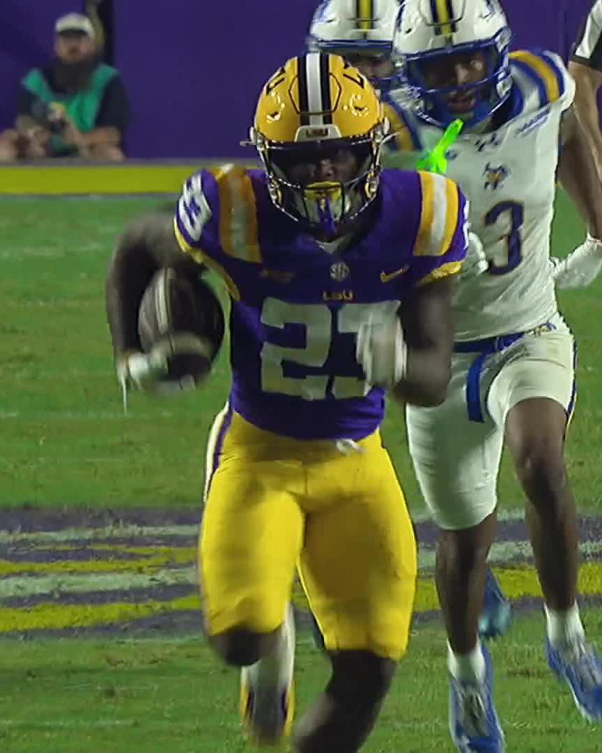 TOOK THE DIRECT SNAP &amp; BUSTED THROUGH 😤 LSU Football x 📺 SEC Network
