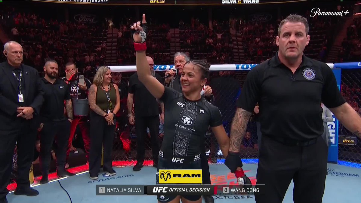 AND NEWWWW 🏆 Natalia Silva 📺 #UFC332 on Paramount+