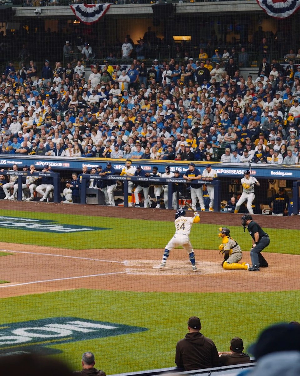 Going absolutely insane around the bases