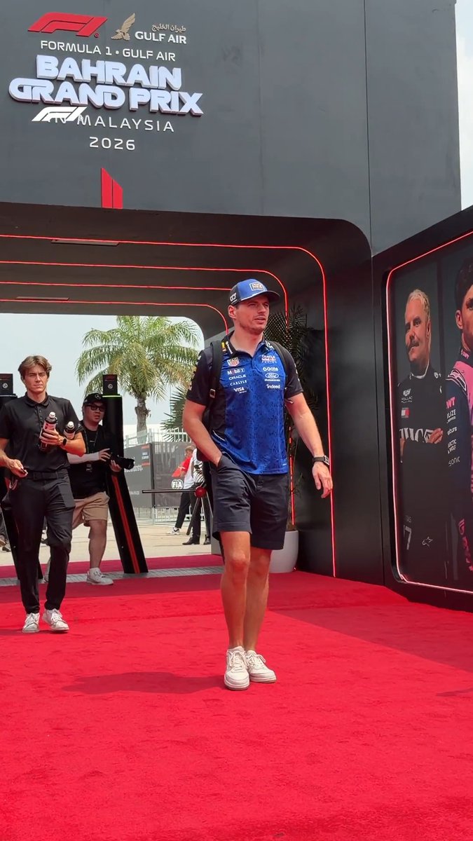 The pole-sitter is here! 👀 #F1 #BahrainGP