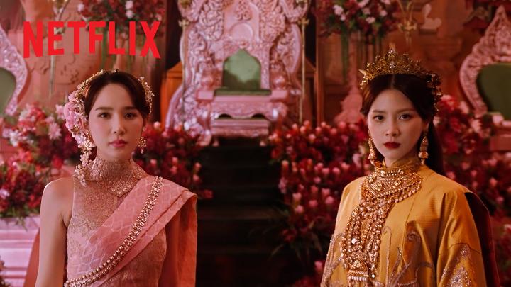 ศึกชิงบัลลังก์ครั้งนี้ ทุกตัวละครล้วนมีบทบาท 🔥 การช่วงชิงที่ไม่แบ่งสูงต่ำ เมื่อใครๆ ก็ทำเพื่ออำนาจ เผยโฉมตัวละครหลักครบชุด ใน #เพลิงพระนาง บทใหม่ ที่ไหม้เหมือนเดิม จากผู้กำกับมือรางวัล กานต์-ศิวโรจณ์ คงสกุล 3 ธันวาคมนี้ ที่ Netflix เท่านั้น #ดูไทยหนำใจที่Netflix #NetflixTH
