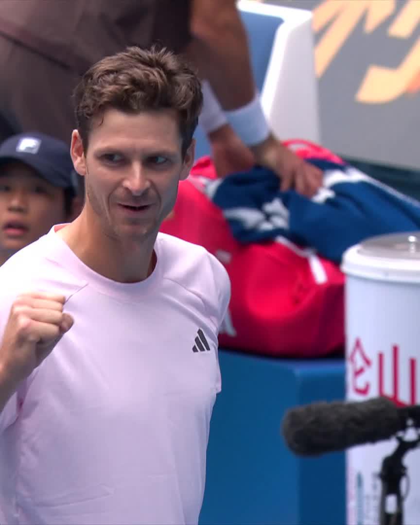 250th career win 😮‍💨 Hubert Hurkacz advances to the semi-finals by defeating Karen Khachanov 7-6 6-2! #ChinaOpen