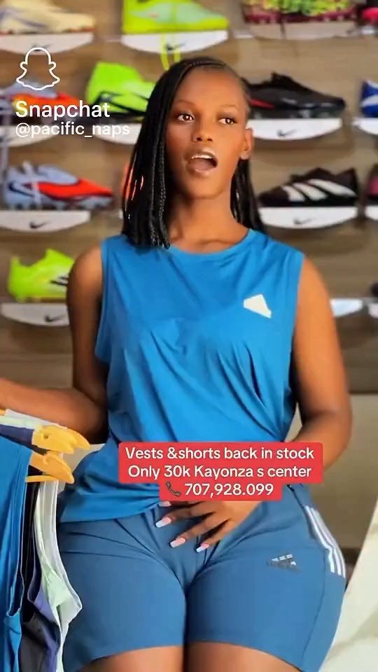 These Kampala women should be stopped! What is she really advertising? 🏃🏿➡️
