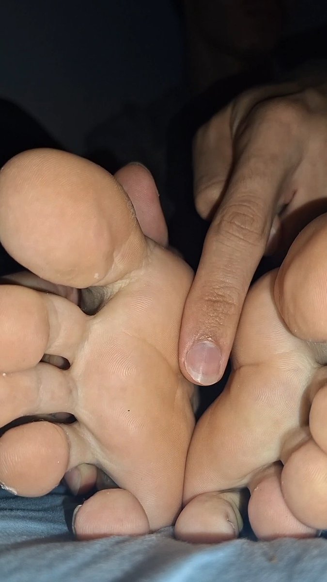 Tell me, would you like to feel tiny between my toes?? 😳🥰❤️ . . #giant #giantman #macrophilia #macro #feet #foot #hairyfeet #sweatyfeet #dirtyfeet #tiny #tinyman #tinywoman #shrunkenman #shrunkenwoman #twink #sweatyfeet #stuck #bigfeet #toes