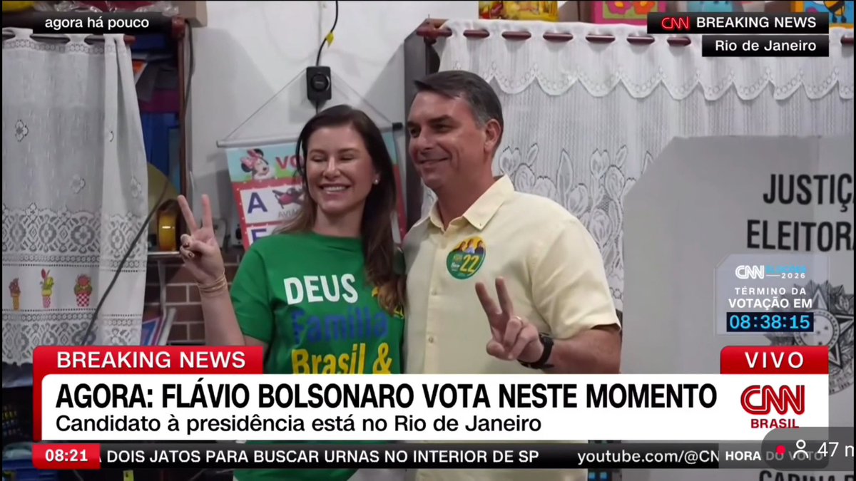 🚨😱 Flávio Bolsonaro vota no Rio de Janeiro Veja as imagens: