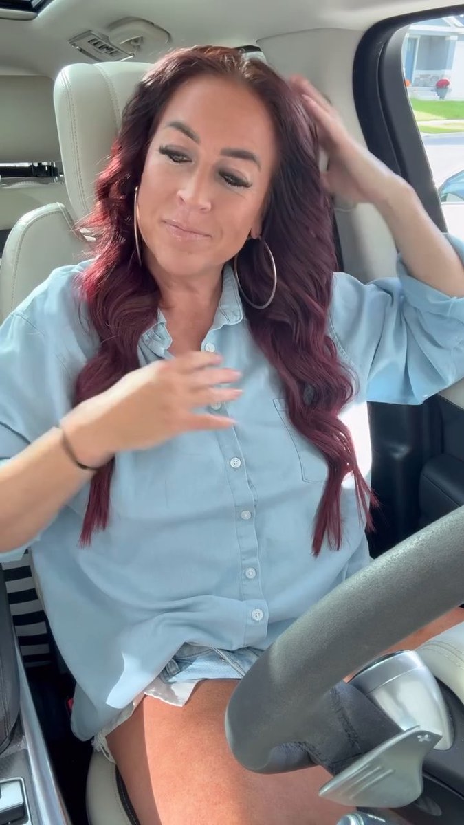 Am I really too invisible at my age or would you still fuck a mature, single mom? 🥺 #milf #undressing #bigtits #naturalwomen #formen #fuck