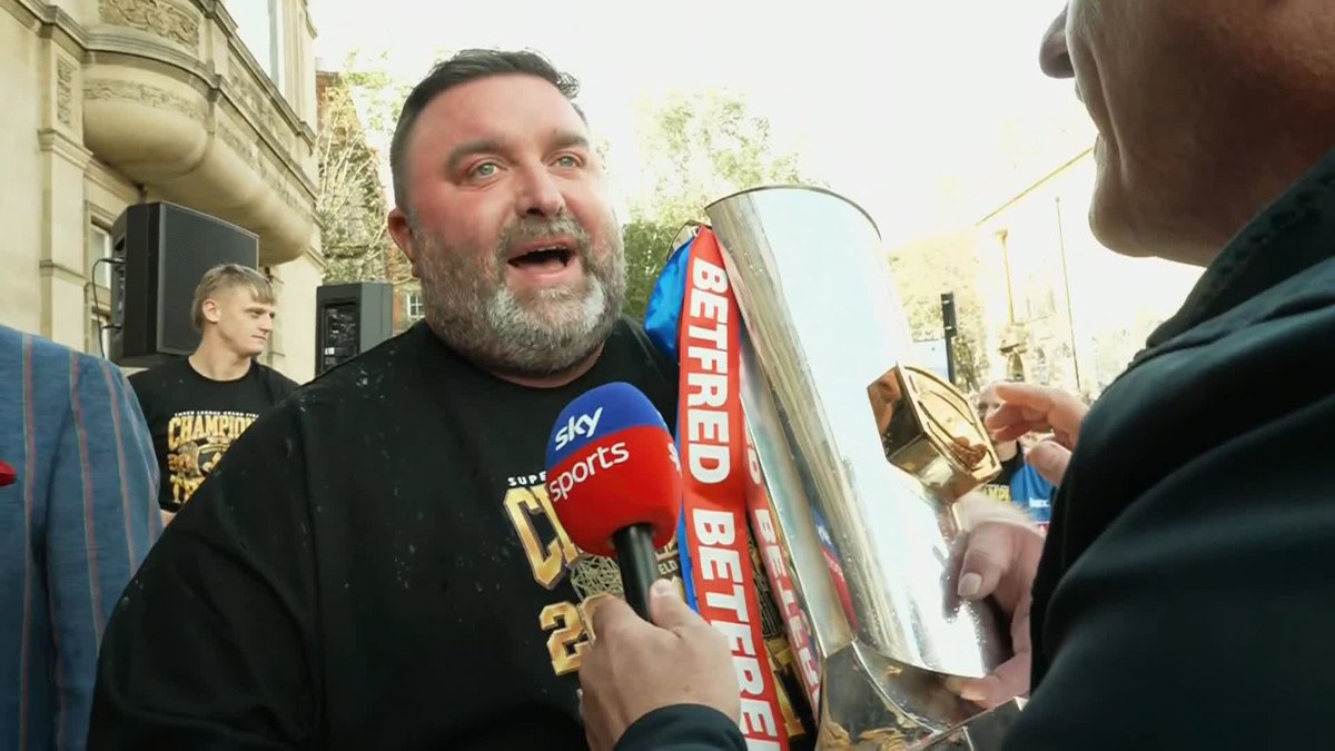 "The whole city is pumped" 💪 Wakefield Trinity owner Matt Ellis reacts to their Super League Grand Final victory 🌟