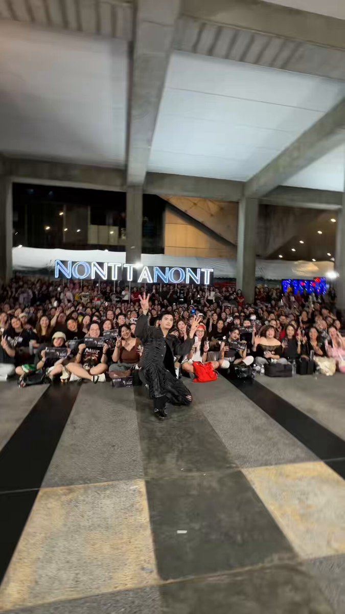 YOU MADE THIS MOMENT A SPECTACLE. ✨ #THEMOMENT_ARENAENCORE #NONTTANONT #LOVEiSSHOWBiZ #LOVEiSENTERTAINMENT