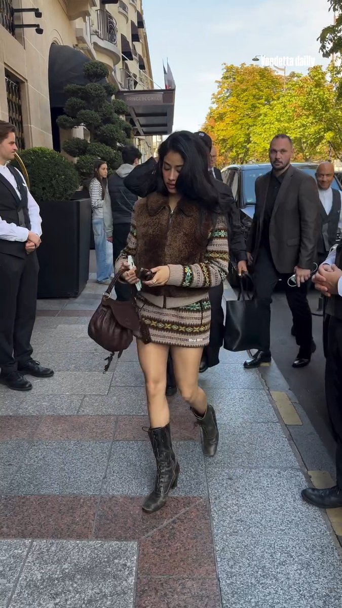Janhvi Kapoor at the Miu Miu SS27 show during Paris Fashion Week 🤎😎 #Janhvi #JanhviKapoor