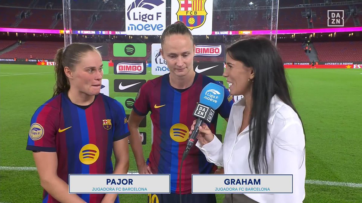 El buen rollo entre Pajor y Graham-Hansen 😎 #LigaFenDAZN ⚽
