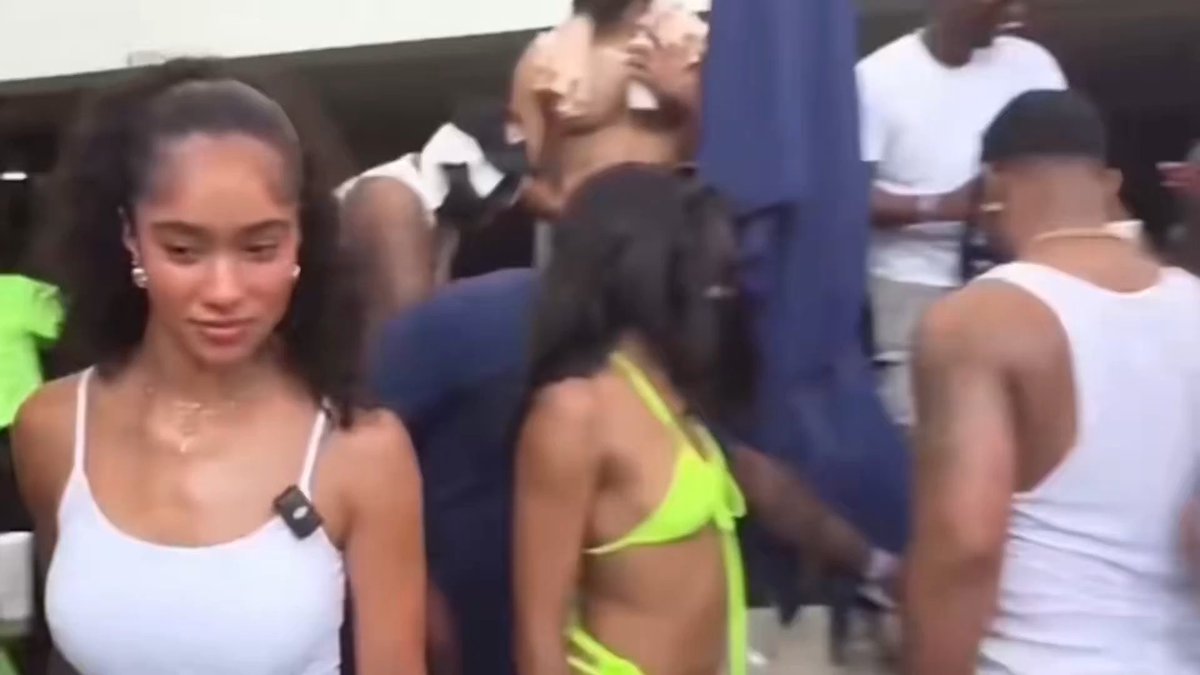 Lala Baptiste had every guy breaking their necks at a pool party