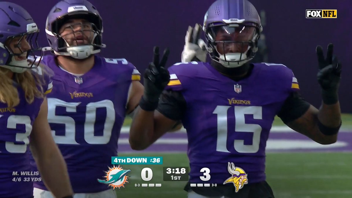 .Dallas Turner picks up another one! ๐บ: FOX Sports: NFL