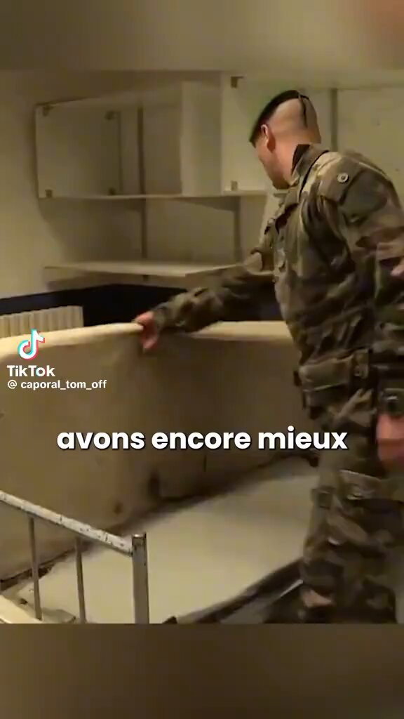 Only in the French Army / FFL: a sergeant discovers bread, cheese, and butter hidden under a recruit’s mattress. 🤷‍♂️🥖🧀