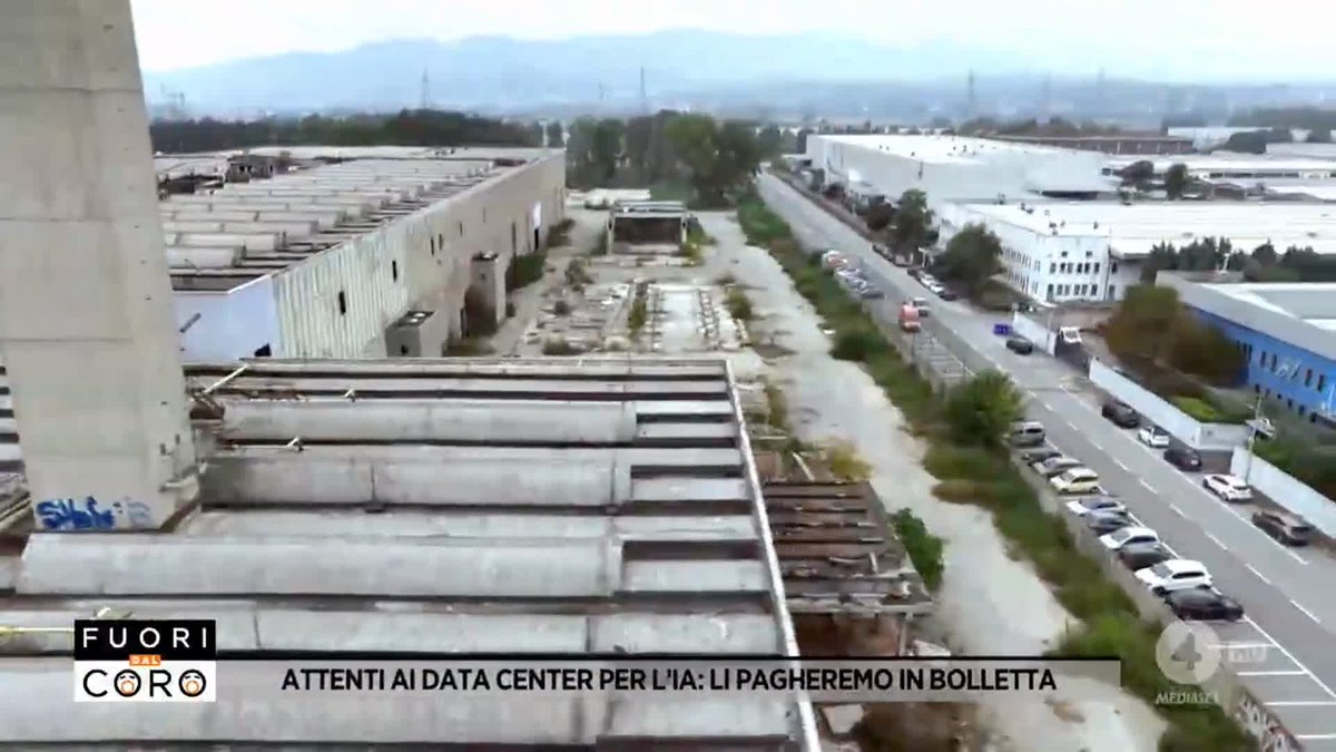 Il data center più grande d'Italia, dal valore di oltre 5 miliardi, sorgerà a Moncalieri (TO). Questo comporterà un costo delle bollette più alto di oltre il 20% per i consumatori. Il servizio completo di Raffaella Regoli a #Fuoridalcoro è su Mediaset Infinity