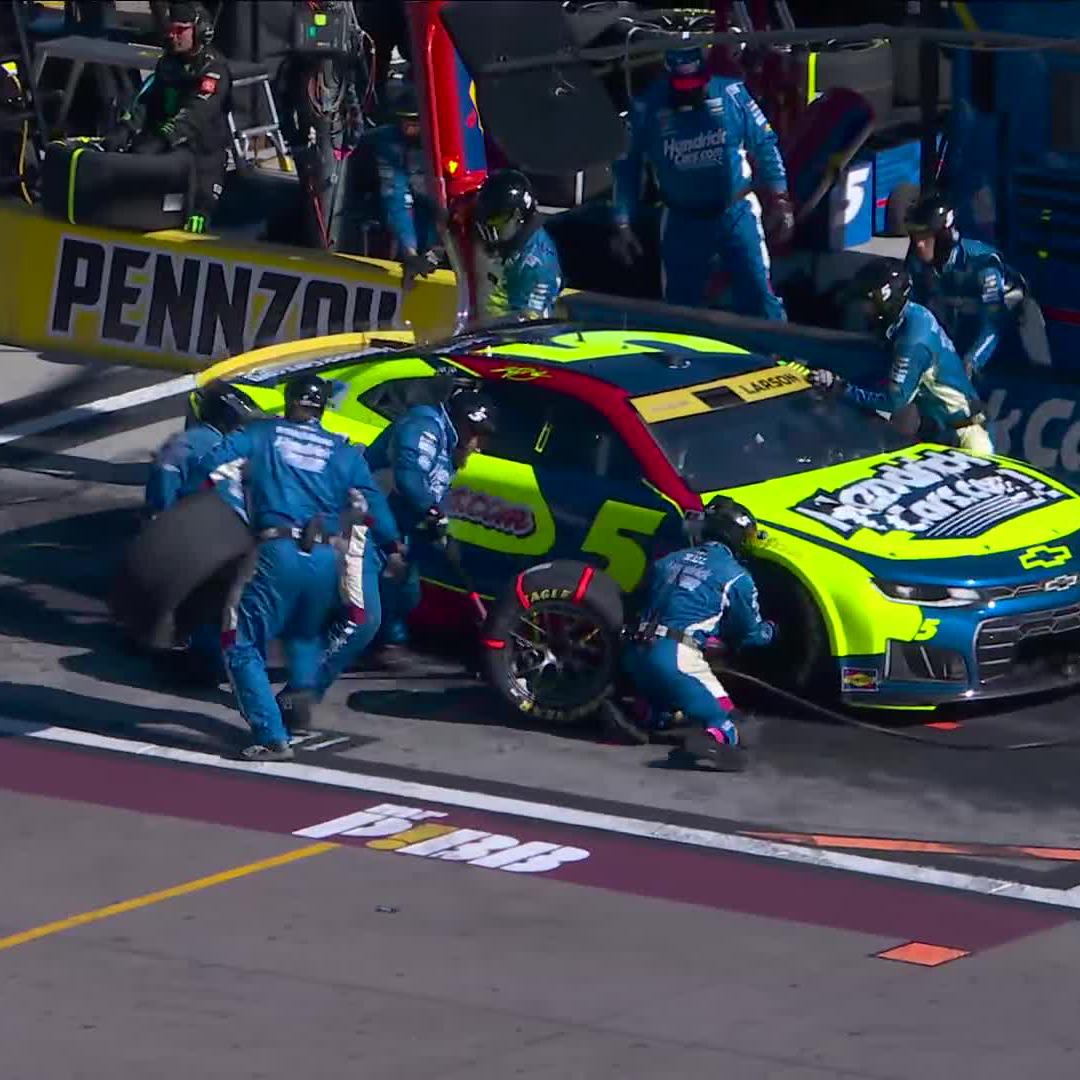 An extended pit stop for our points leader. Kyle Larson will lose multiple spots on the race track.
