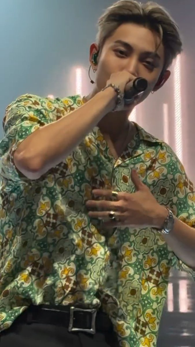 Doris i love youuuuuu omg thank youuuu arigatou gomawoooooo 😭😭😭😭🤍🤍🤍 cr :