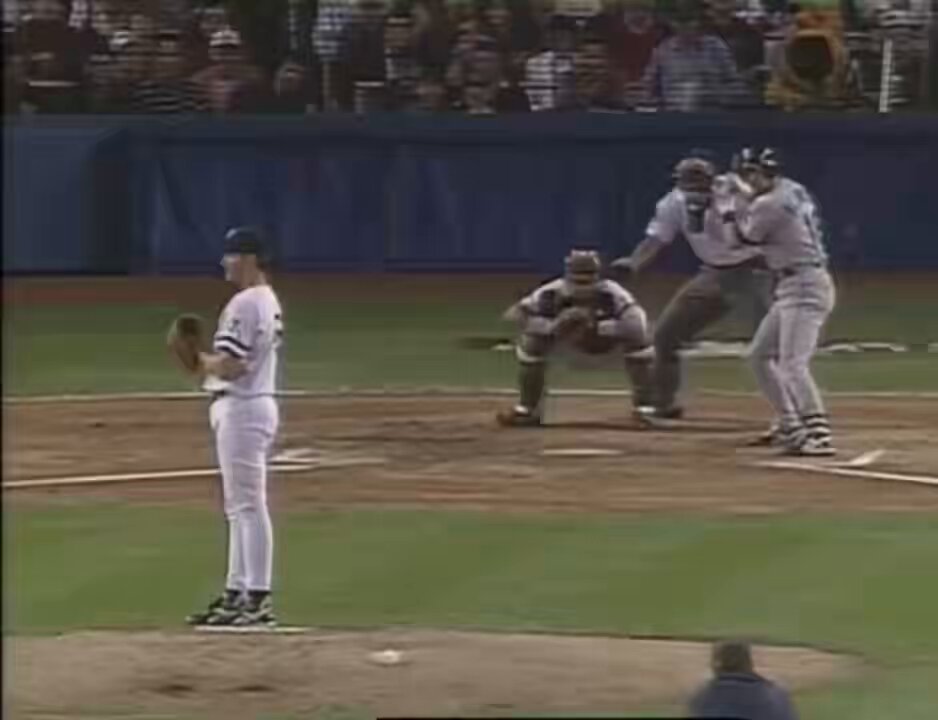 Game 2 of the 1995 ALDS between the Mariners and Yankees was one of the greatest games in postseason history.