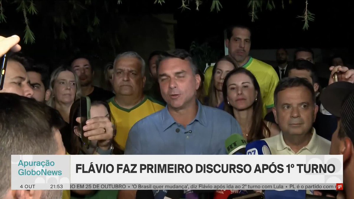"Está decretado o fim da era do PT", diz Flávio Bolsonaro em primeiro discurso após o primeiro turno. ➡️ Assista à #GloboNews ao vivo, com sinal aberto no globoplay: #eleições2026