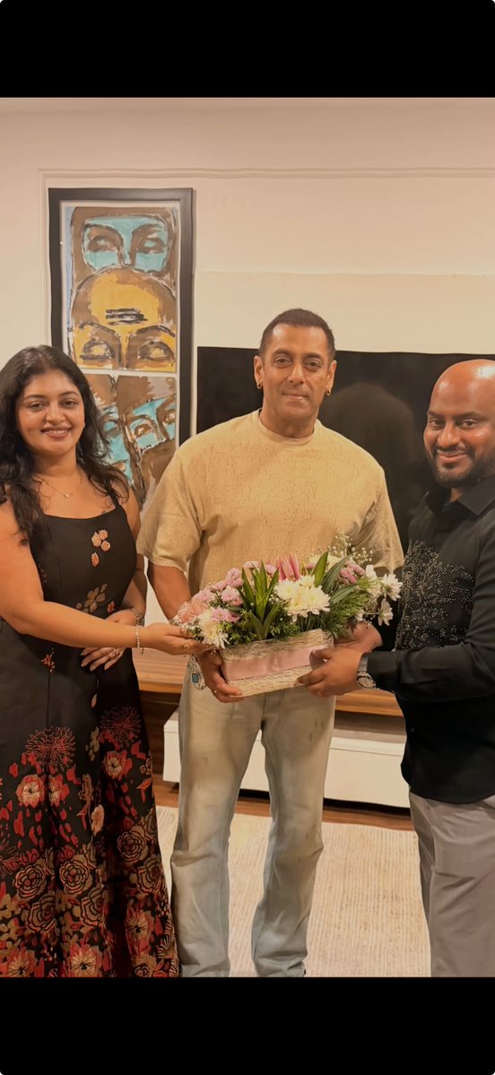 A memorable evening filled with great conversations and heartfelt hospitality! 💫 Thank you, Salman Khan bhai for hosting dinner for me and my wife at your place. Truly touched by your warmth and simplicity, bhai. #SalmanKhan #Teamsai