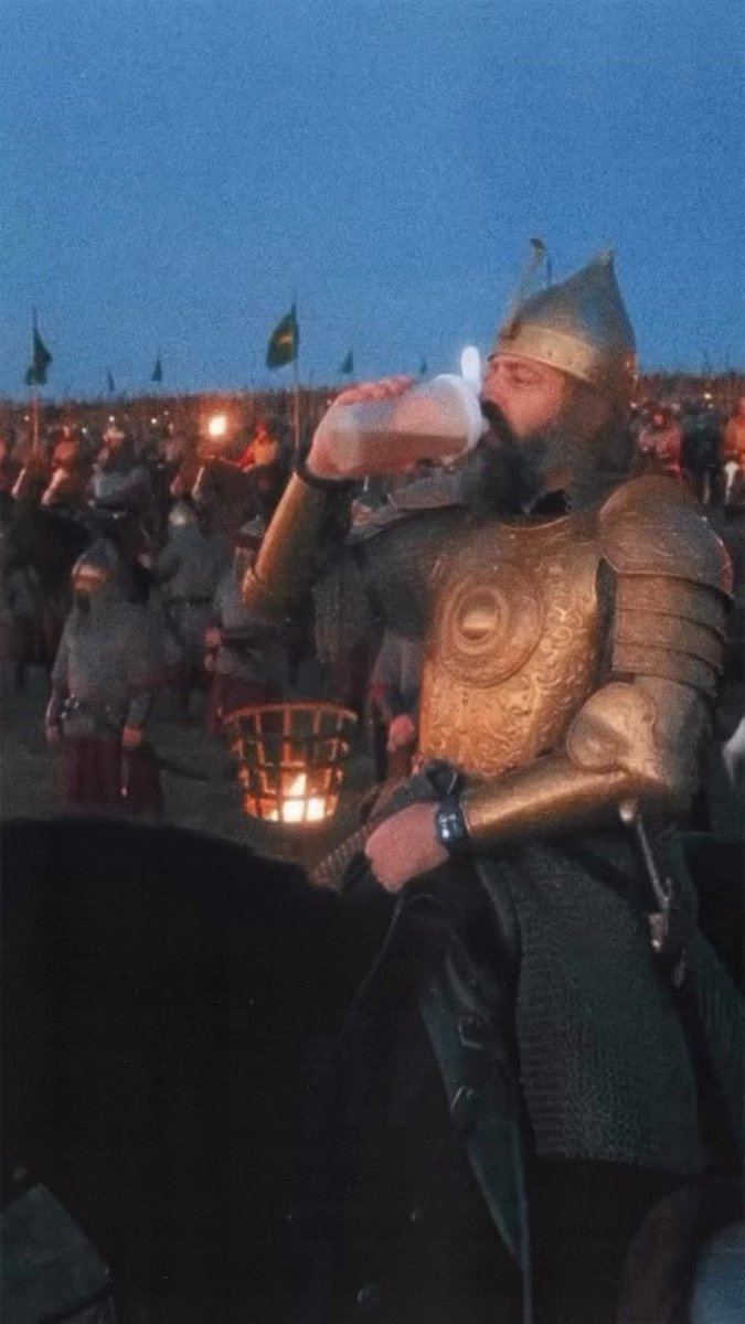 müthiş.. şunlar nasıl-nereden yapılıyor öğretecek bir babayiğit var mı “light cardio for suleiman”