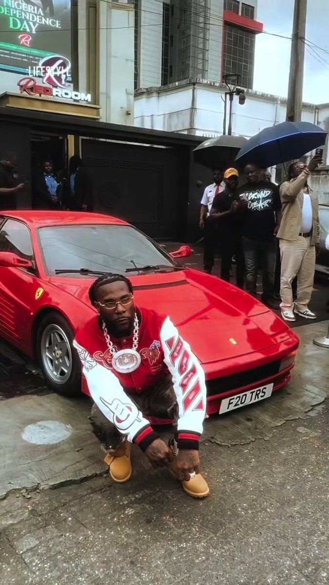 🚨Burna Boy Spotted Shooting out in Lagos 📸
