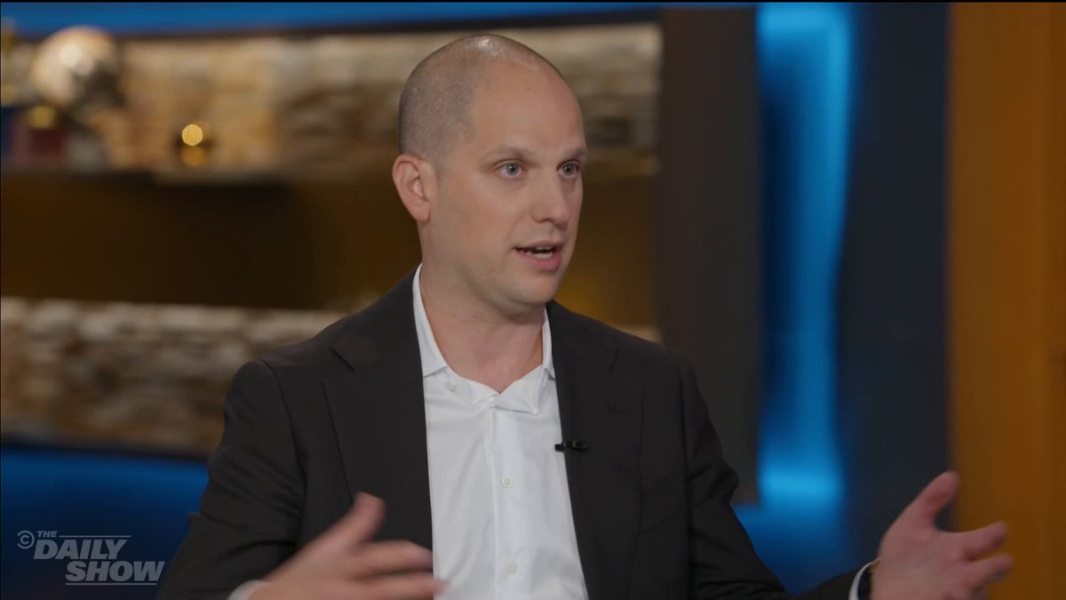 WSJ reporter Evan Gershkovich talks to Jon Stewart about Putin's Russia and the threat of authoritarianism in the U.S.