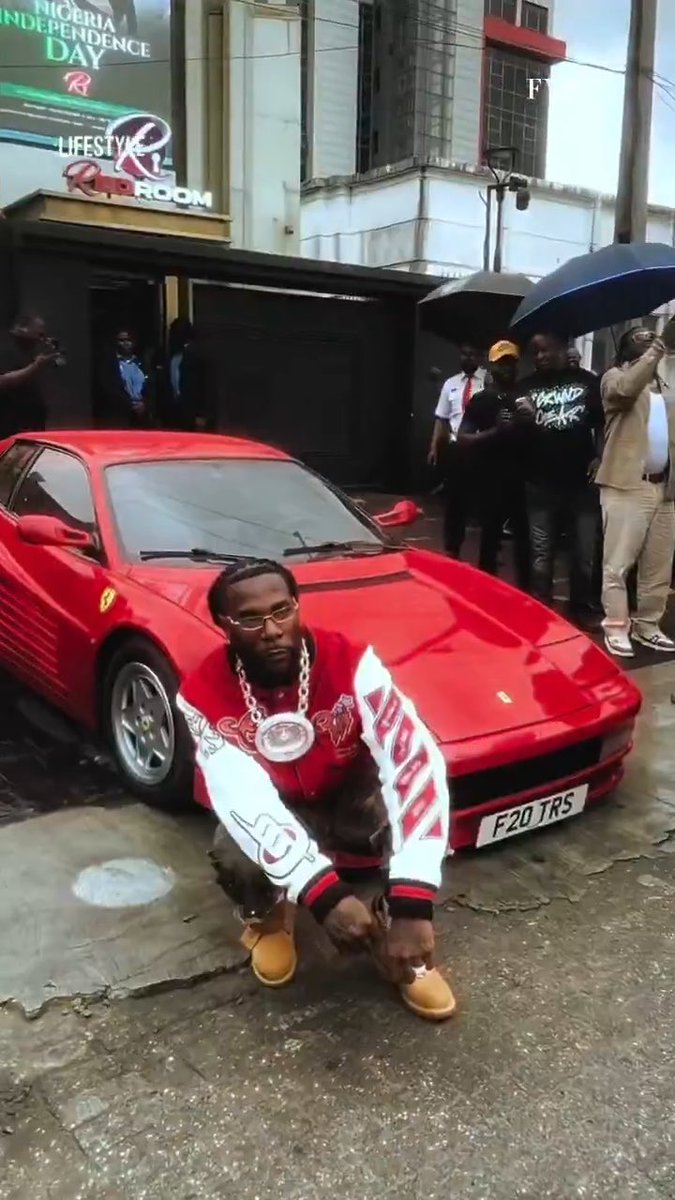 BURNA BOY LEAVING THE CLUB EARLIER TODAY IN HIS FERRARI TESTAROSSA. REAL LIFE GTA! 🏎️💨