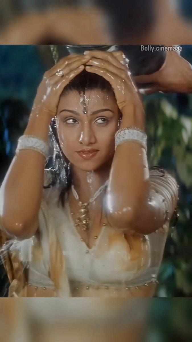 இது தான் அந்த மஜா சீன் 🌚