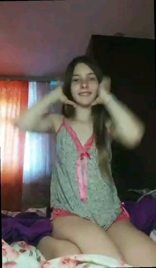 انها تتعلم بسرعه؟ من هنا كانت البدايه السعيده