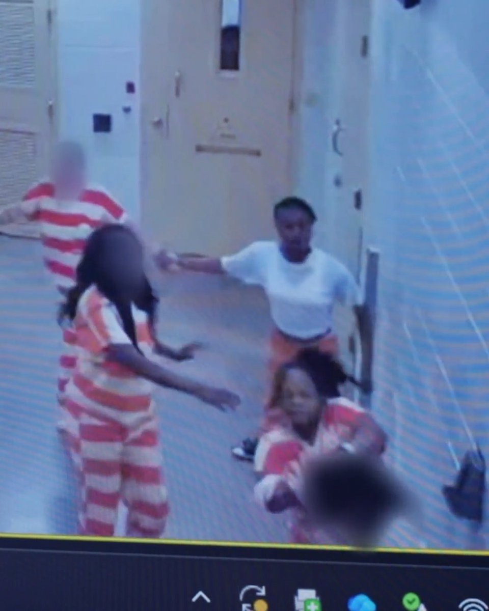After a fight breaks out, officers try to get the full story 👀 Tune in to #120HoursBehindBars tonight at 9P on Discovery.