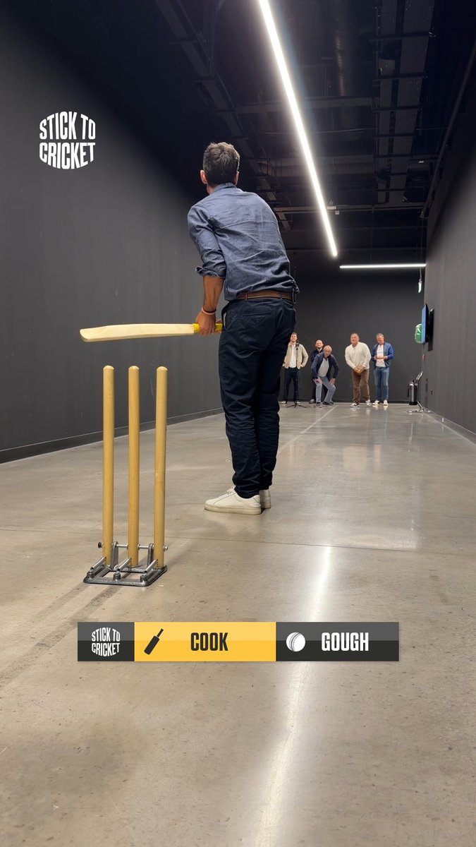 "Why does it hurt so much?" 😂 Corridor Cricket returns! 🤩 🏏