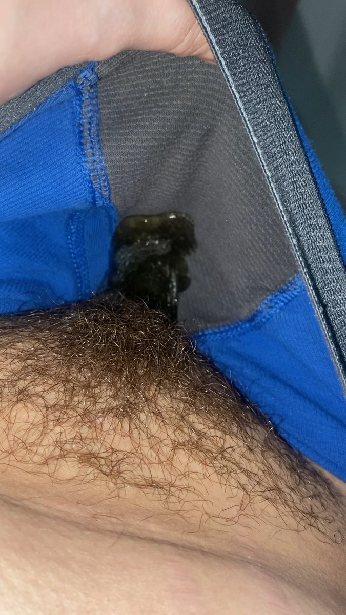 woke up needing to pee urgently!! i touched myself, then decided to go in my boxers ♡:) #omorashi #wetting #pisskink #pissfetish #peekink #peefetish #pipi #pis #orinar #mearse