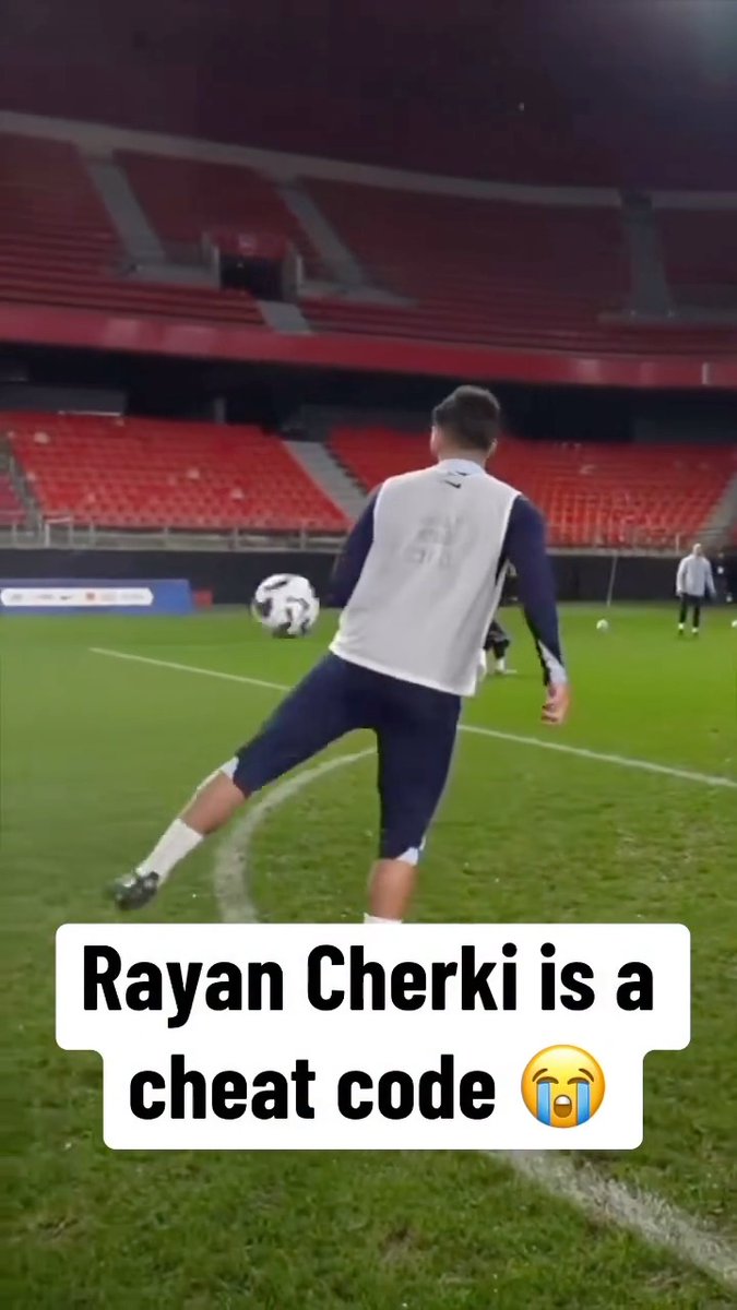 Rayan Cherki is a cheat code fr 😭 (via @fff)
